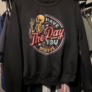 SHEIN Black Graphic Sweatshirt